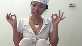 Bella asiatica in li ...